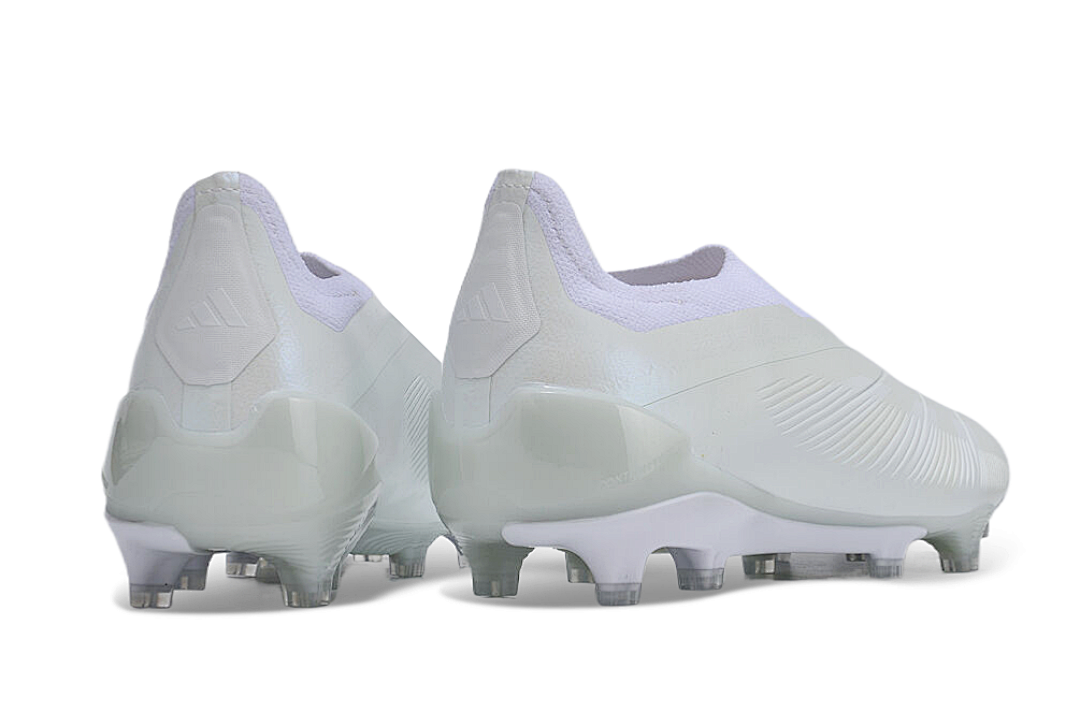PREDATOR ACCURACY+ FG BOOTS