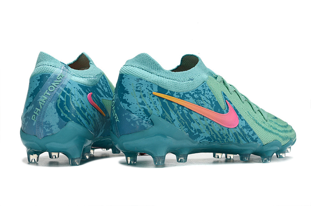 Nike Phantom GX2