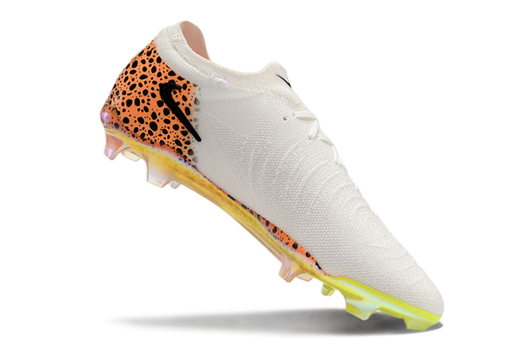 NIKE PHANTOM LUNA ELITE FG