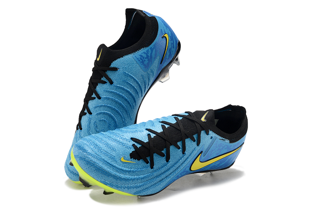NIKE PHANTOM LUNA ELITE FG